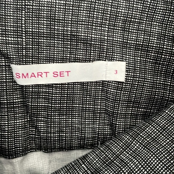 Pencil Skirt - Picture 2 of 2